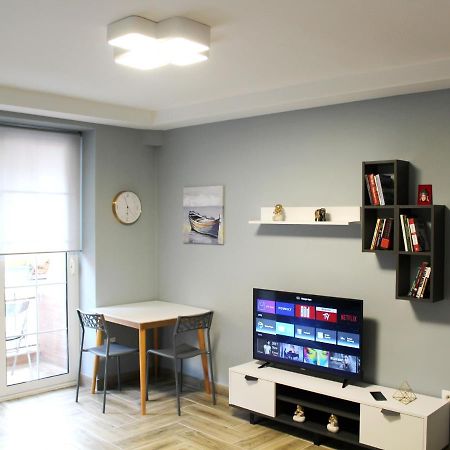 Apartament 2V1 - Blloku Bkt Tirana Zewnętrze zdjęcie