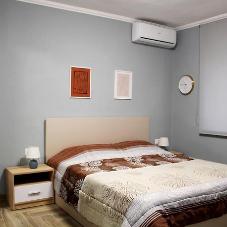Apartament 2V1 - Blloku Bkt Tirana Zewnętrze zdjęcie