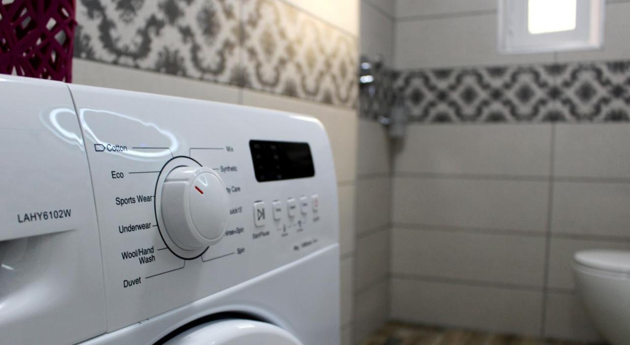 Apartament 2V1 - Blloku Bkt Tirana Zewnętrze zdjęcie