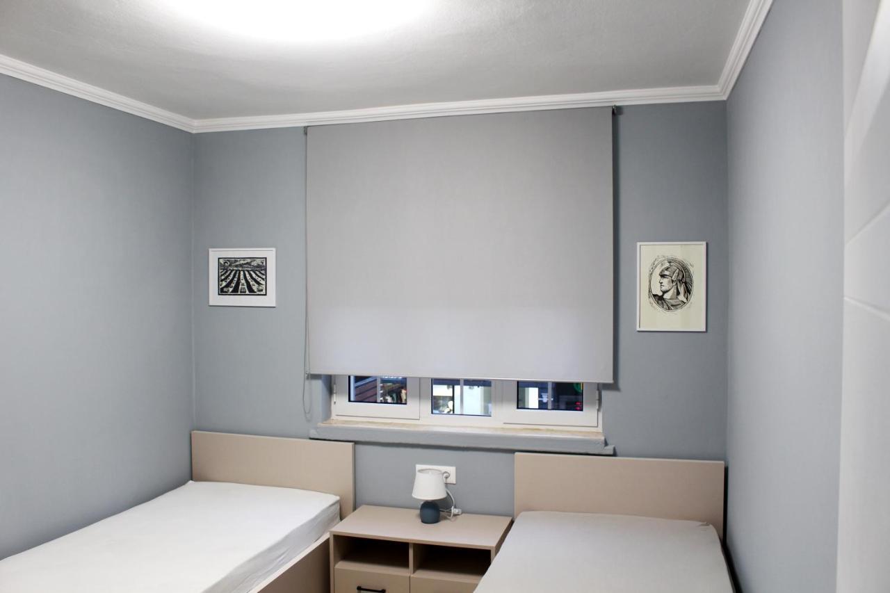 Apartament 2V1 - Blloku Bkt Tirana Zewnętrze zdjęcie